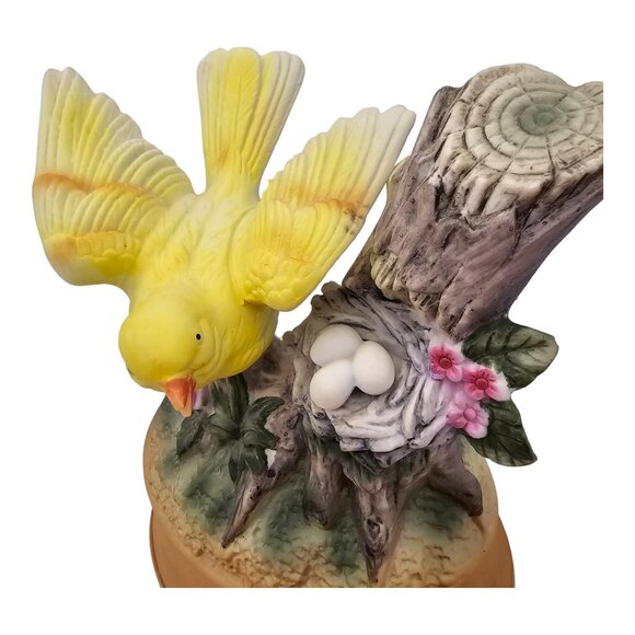Vtg Shafford Japan 5" Yellow Bird Nest Music Box Hand Painted Porcelain Figurine - Picture 5 of 10